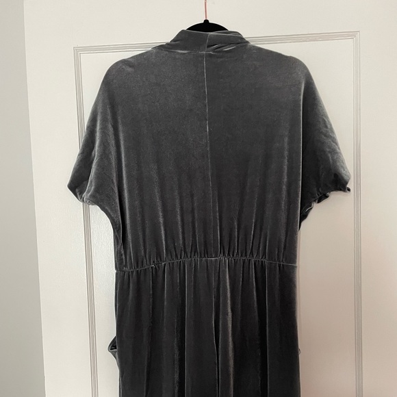 Sage green velour draped jumpsuit - Picture 11 of 11